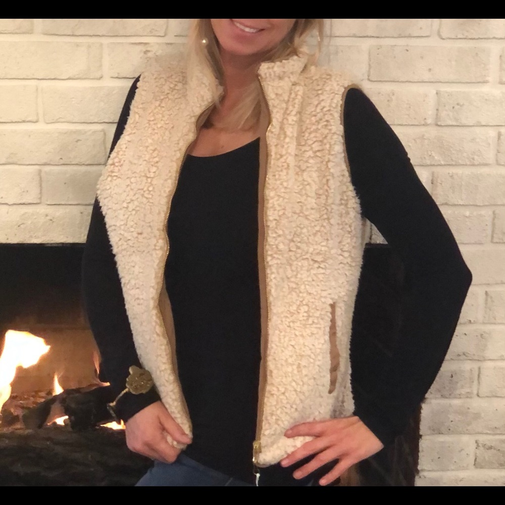 Reversible vest - Picture 2 of 2
